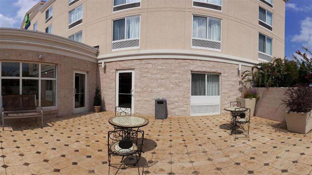 Holiday Inn Express Hotel & Suites - Concord By Ihg Kannapolis Exterior foto